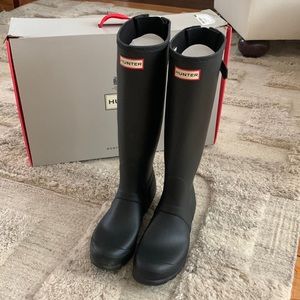 Matte Black Hunter Boots